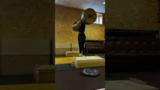 Взятие+Швунг 120  #тяжелаяатлетика #weightlifting #sports #штанга #power #crossfit #shorts