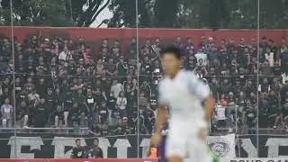SUPORTER PERSIK NYANYIKAN LAGU 
