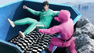 GTA 5 Shoving Squid Game Team into Shredder! (No godmode)