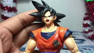 S.H. Figuarts A Saiyan Raised on Earth Goku Action Figure Review