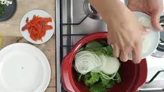 Паста со шпинатом и красной рыбой