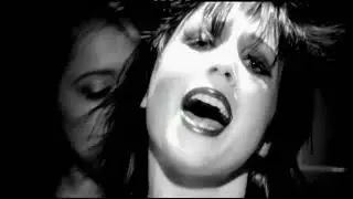 LITTLE BIRDY - This Is A Love Song (2004)