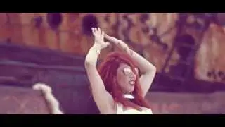 Hande Yener - Ya Ya Ya Klip 2013 (HD)
