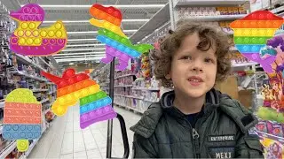 Скупил все попит в магазине. Антистресс. Поп Ит. Pop it. Попыт или Симпл Димпл?
