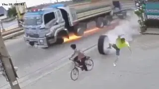 10 LUCKIEST PEOPLE CAUGHT ON CAMERA