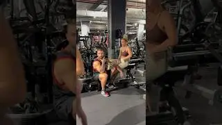 Quand tu vas à la salle avec ta copine 👀 
