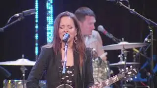 God Don't Never Change (cover) - Suzy & The Sissies