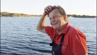 Her møter «4-stjerners middag»-stemmen seg selv i «4-stjerners middag»