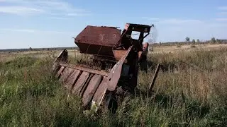НЕ ОЖИДАЛ! МЕТАЛЛ РАЗБРОСАН ПО ПОЛЮ, ОСТАТКИ ДОИЛЬНЫХ АППАРАТОВ И ОГРОМНАЯ ТРУБА! ! Коп металла.