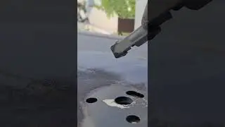 Пескоструй ржавой двери от гелика. Полный ролик тут: 