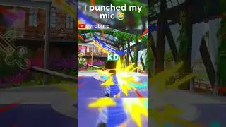 I punched my mic 😂 