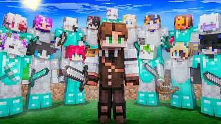 Minecraft Speedrunner vs. 15 Girls