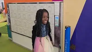 Fastest Taps! Rich Girl vs Flashing Lights Challenge at the Library | Child Reflex Game 2025