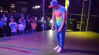 Як модно танцювати у нічному клубі Мс Петя