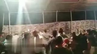 один удар (bir musht) uhladi