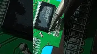 С флюсом припой остаётся там , где положено ему быть