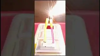 How behave a 104J Capacitor in 220V AC