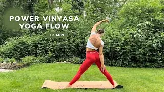 Power Vinyasa Yoga Flow | Anfänger bis Mittelstufe | 12 Minuten