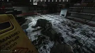 EFT zero to hero run, didn't know you could get shot through the door