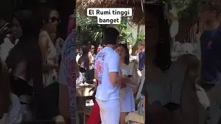 EL RUMI SAMA SYIFA LAGI NGOBROL APA SIH? #dewa19 #trending #konser #syifahadju #elrumi