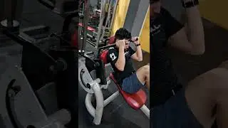 Abdominal Supra Máquina Deitado