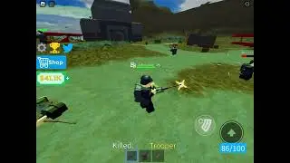 Fighting in WW1 and killing the enemy commander! (War simulator, Roblox)
