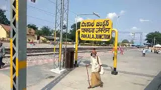 How to Connect Free Wifi in Railway Station || Railwire