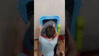 Напоминает фильм 