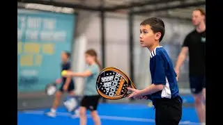 Padelles voor kinderen bij Peakz Padel