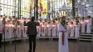 Lucia i Tibble kyrka 13 dec 2011