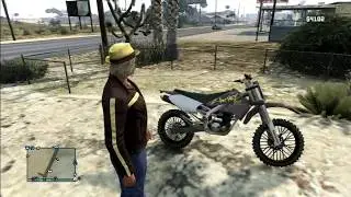 GTA 5 Online - Doing a wheelie
