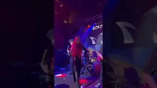 Алькасар - А Я Живу (live)