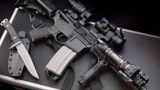 играю в cs 1.6 (стащил у них M4A1 они злые(:.