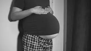 Mpreg in Black and White