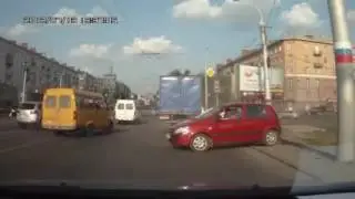 Что бывает когда девушка за рулём