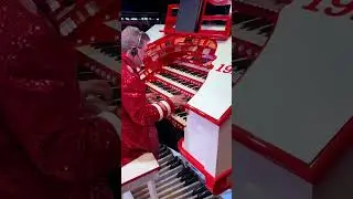 Detroit Red Wings Organ played by @lanceluce 🎹 #detroitredwings #organ #nhl