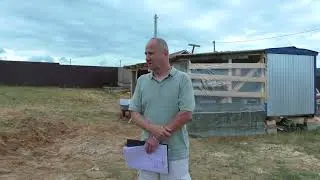 Посадка дома на участке с большими перепадами.