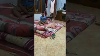Bocil nangis karena ga dibeliin jajan