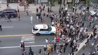 Полицейские внедорожники