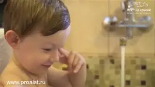 С ребёнком в баню.