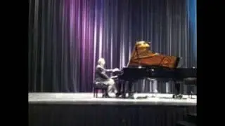 Namik Sultanov plays Albeniz - Pavana-Capricho