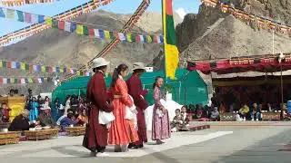 students of Takmachik school