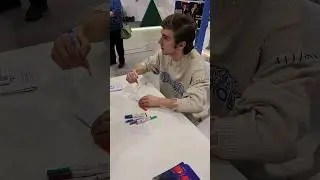Марк Кондратюк на автограф-сессии на ВДНХ, 25.02.2024