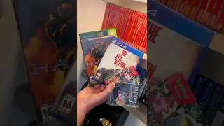This ps4 game has a manual😱 