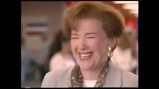 Catherine O'Hara (Kate McCalister)'s "KEVIN!" screams