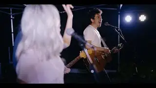 Svatební překvapení :: kapela Mirai a Eliška (LIVE)