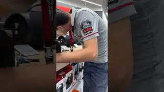 Mediamarkt da standda unuttuğum airpods u mu Bul uygulaması ile buldum. #reklam degildir