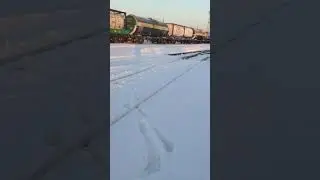 Очистка железной дороги от снега с применением Локотрактора
