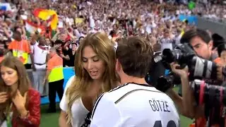 30 "Funniest" Moments In Football !