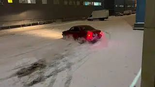 BMW E34 зимой боком на летней резине 😈 на зимней каждый может 😁👍
